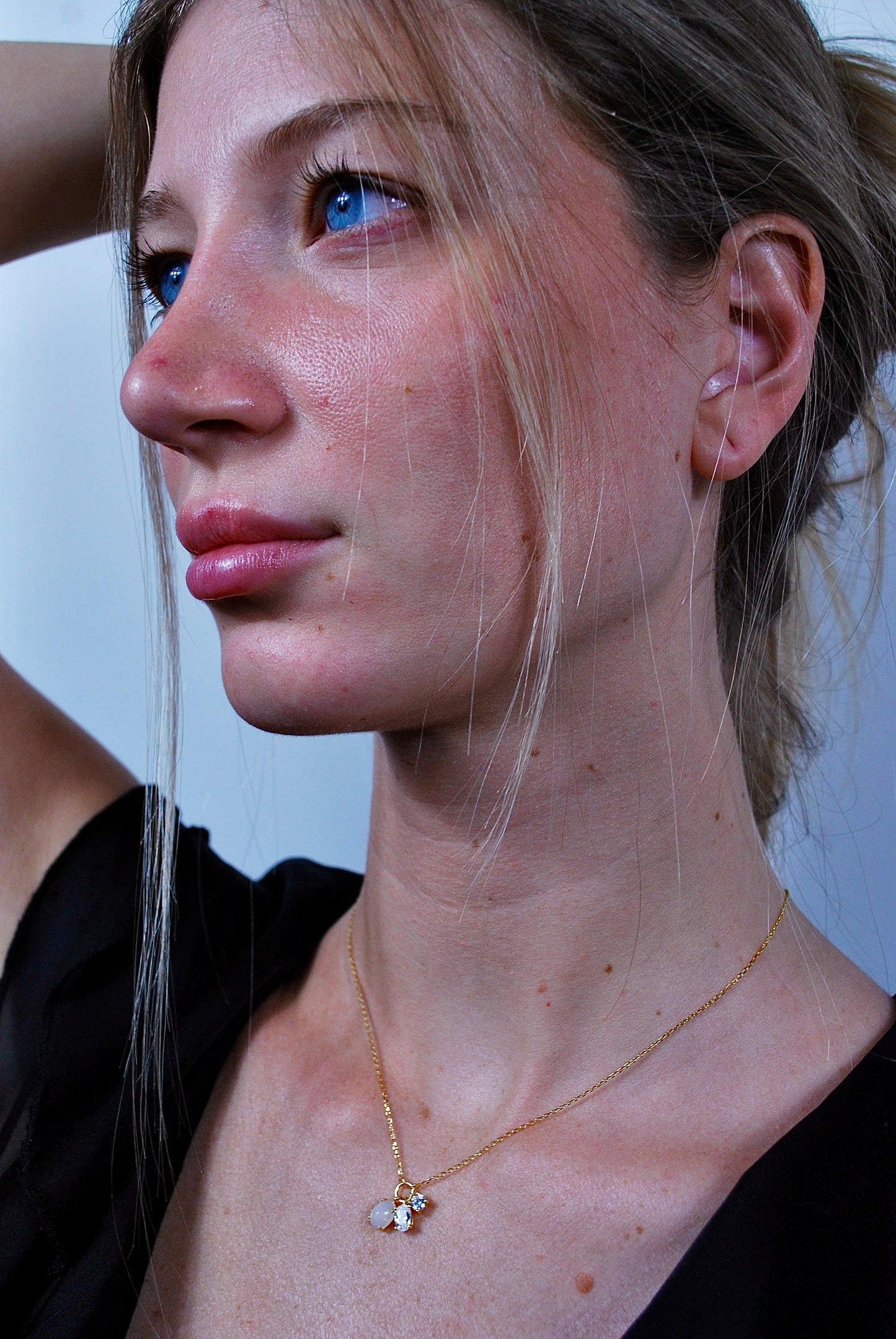 COLLANA MOONSTONE IN ARGENTO PLACCATO ORO